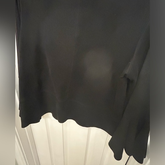 Faux Suede Top with A Touch of Drama Size Large - Picture 3 of 7